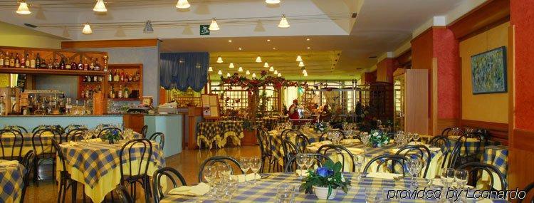Hotel Sailing Center Malcesine Restaurant foto